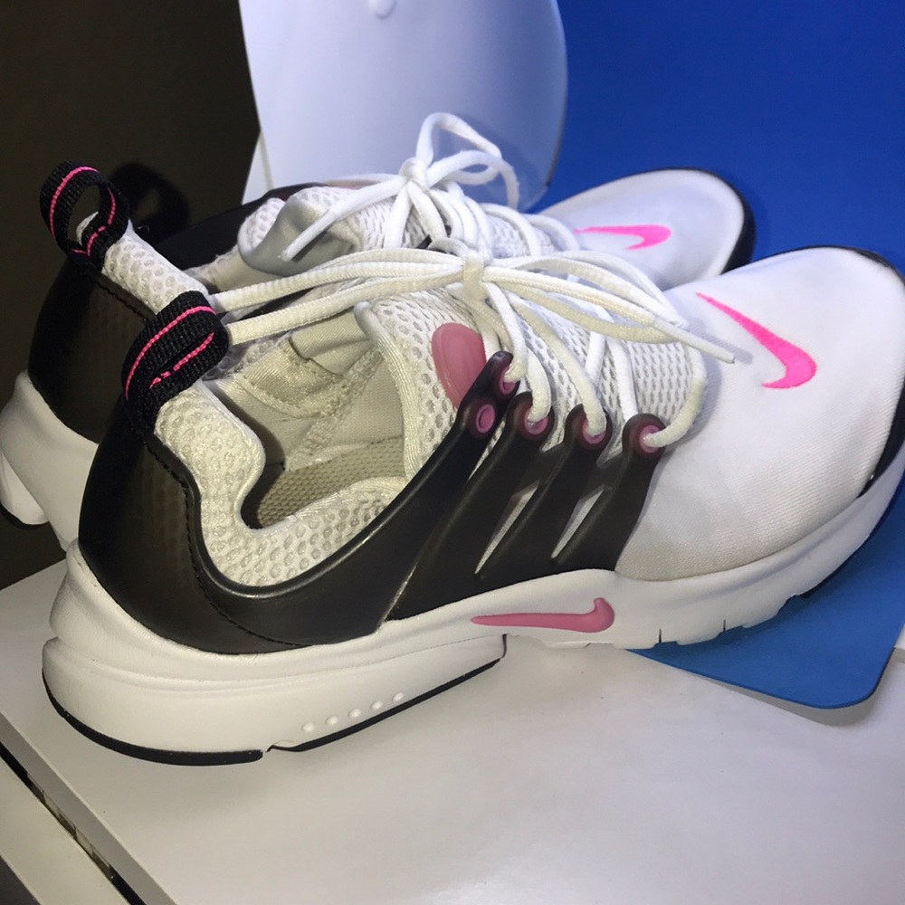Nike Presto White Black and Pink
